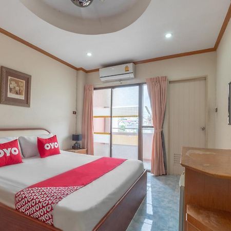OYO 1125 Chokdee Inn Pattaya Buitenkant foto