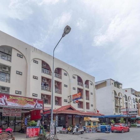 OYO 1125 Chokdee Inn Pattaya Buitenkant foto