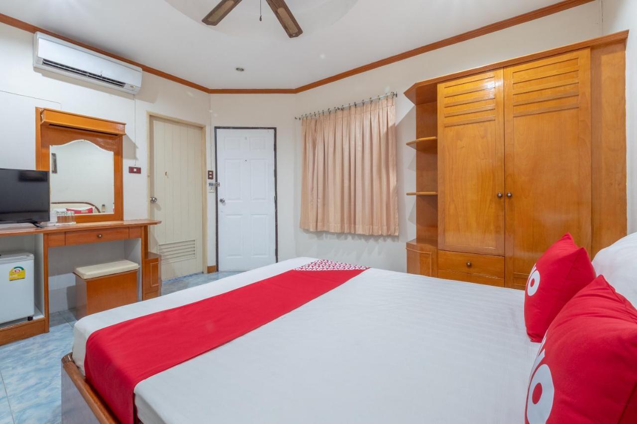 OYO 1125 Chokdee Inn Pattaya Buitenkant foto