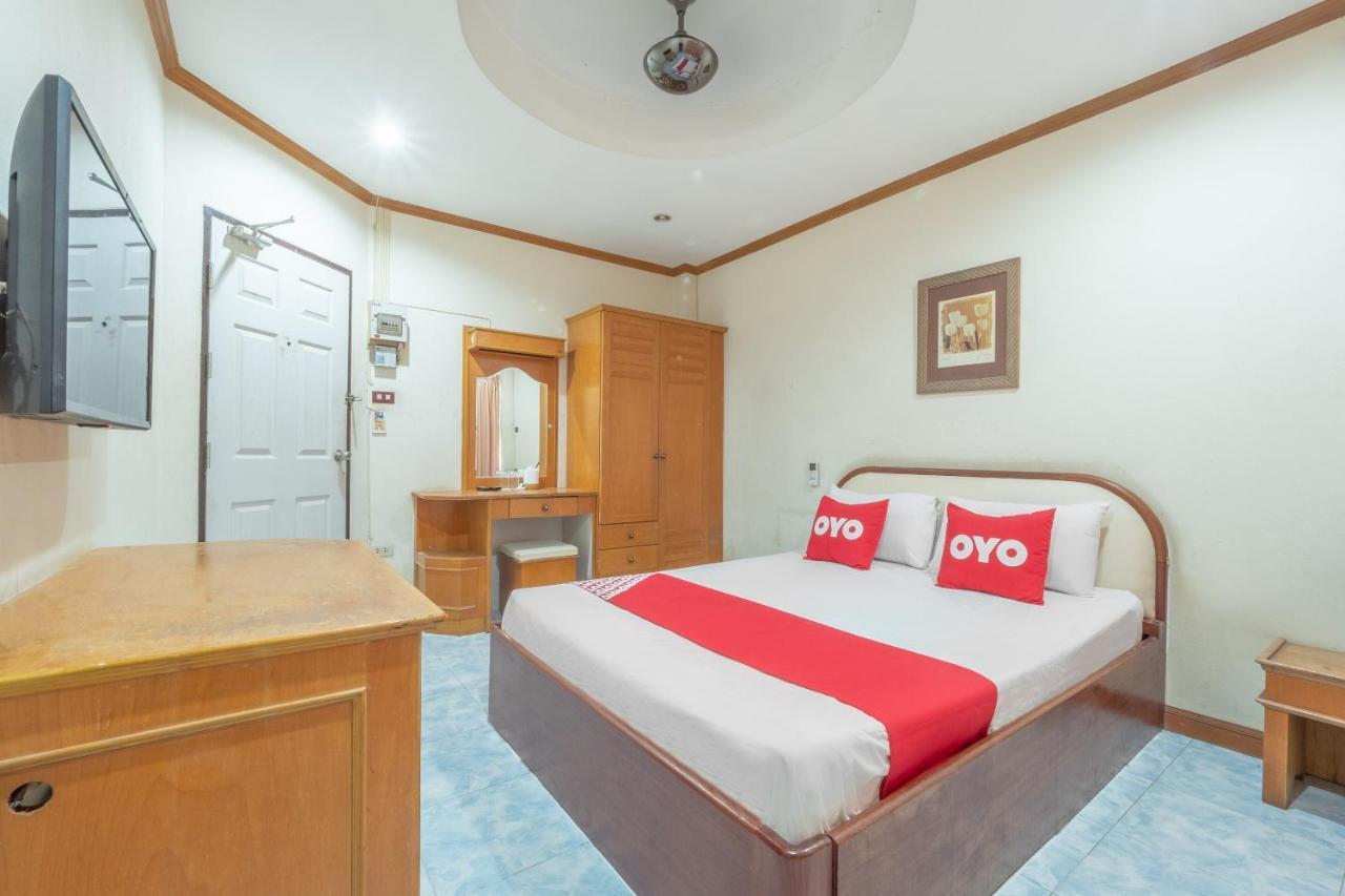 OYO 1125 Chokdee Inn Pattaya Buitenkant foto