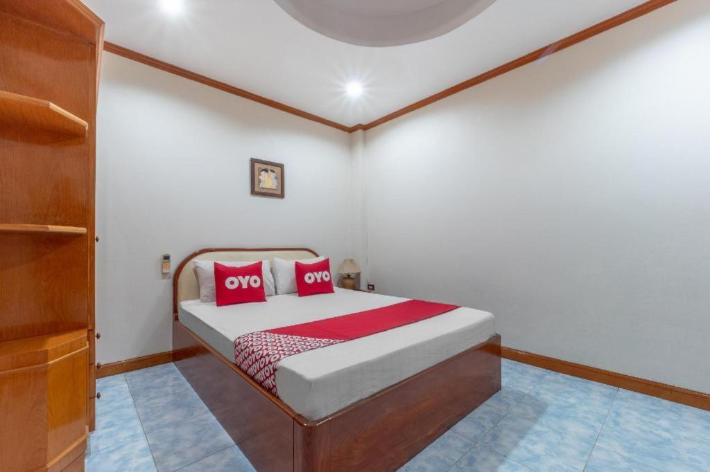 OYO 1125 Chokdee Inn Pattaya Buitenkant foto