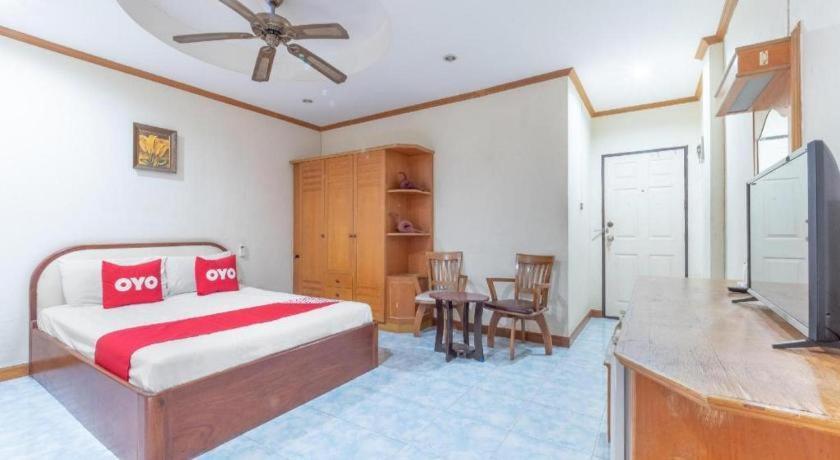 OYO 1125 Chokdee Inn Pattaya Buitenkant foto