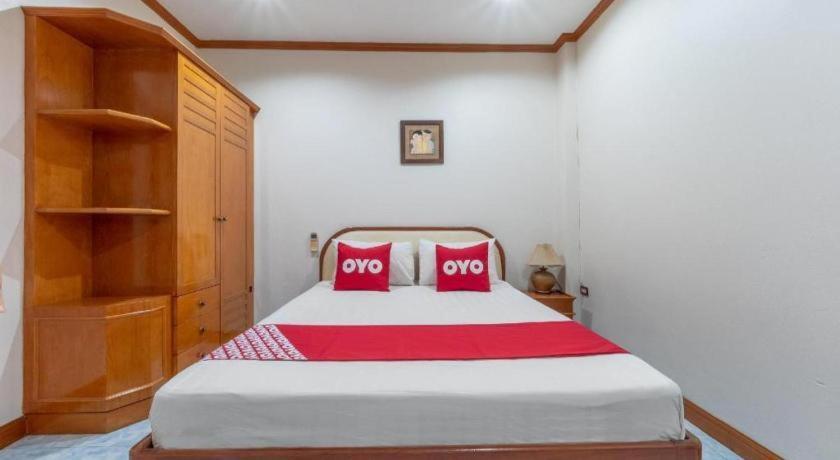 OYO 1125 Chokdee Inn Pattaya Buitenkant foto
